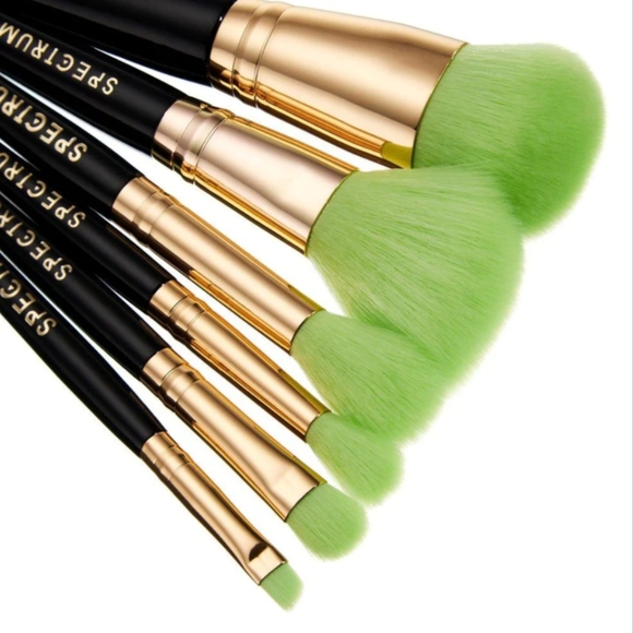 "Evil Queen" 6 Piece Brush Set - Picture 3 of 11